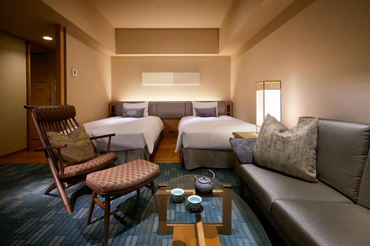 Hotel Niwa Tōkyō 4*,