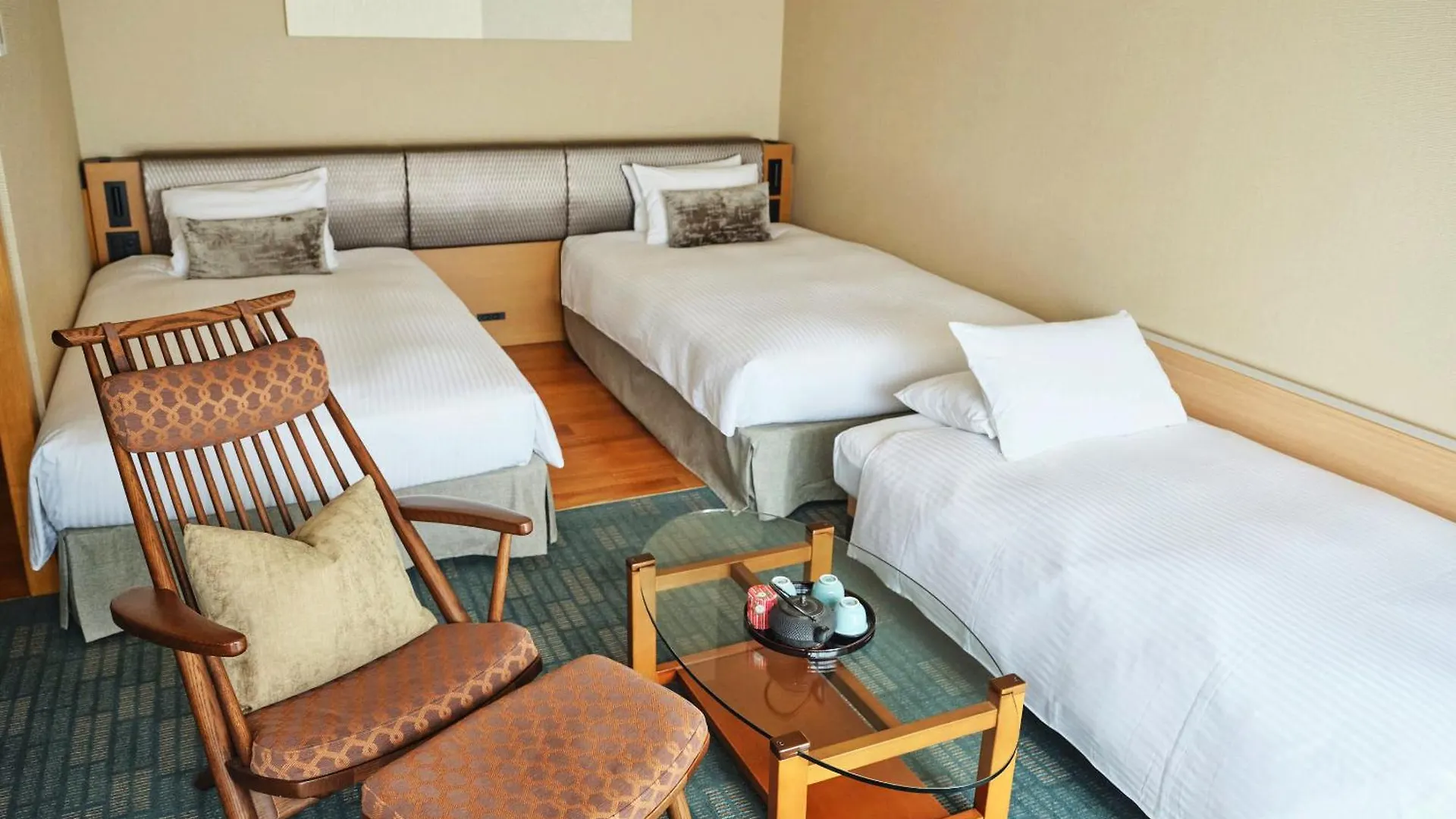 Hotel Niwa Tōkyō 4*,