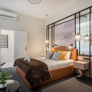  Hotel Astoria Boutique Suites- Location By Bqa Ungarn