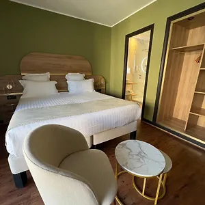Hotel Cit'hotel Le Chris'tel Et Restaurant Le Puy-en-Velay